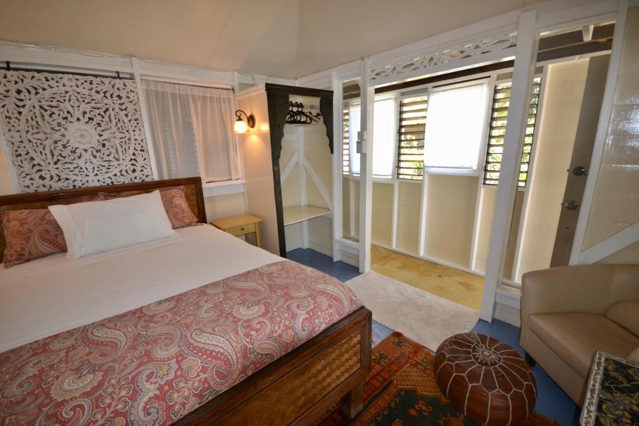 Katamah Beachfront Guesthouse Treasure Beach Ngoại thất bức ảnh